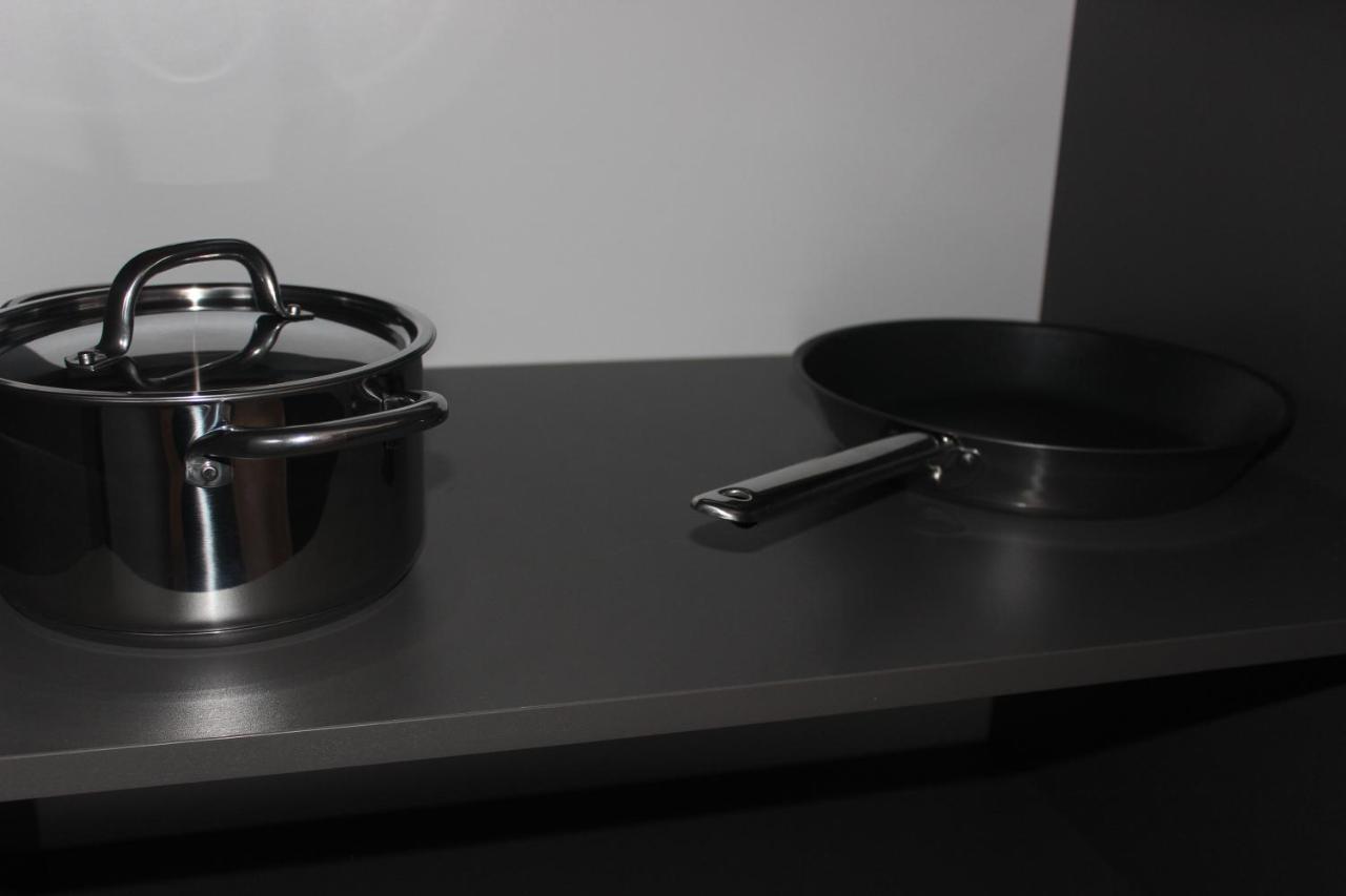 Apartament Chopina Łomianki エクステリア 写真
